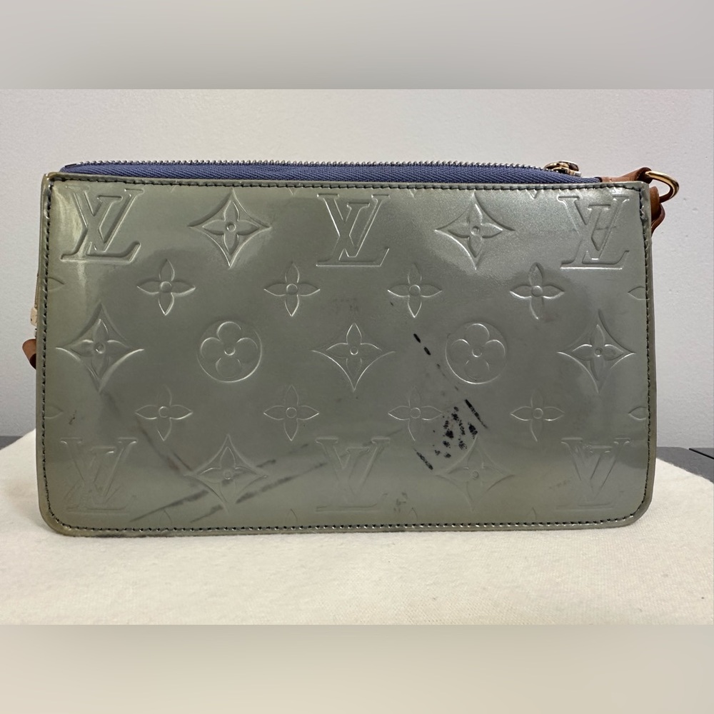 Louis Vuitton Vernis Pochette Bag